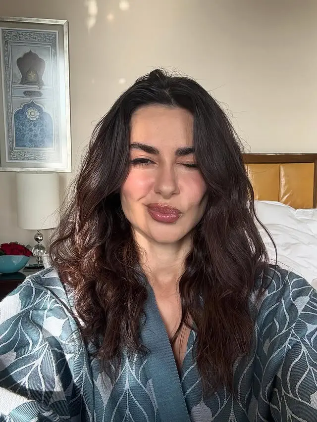 بیوگرافی نسرین جوادزاده (Nesrin Cavadzade)