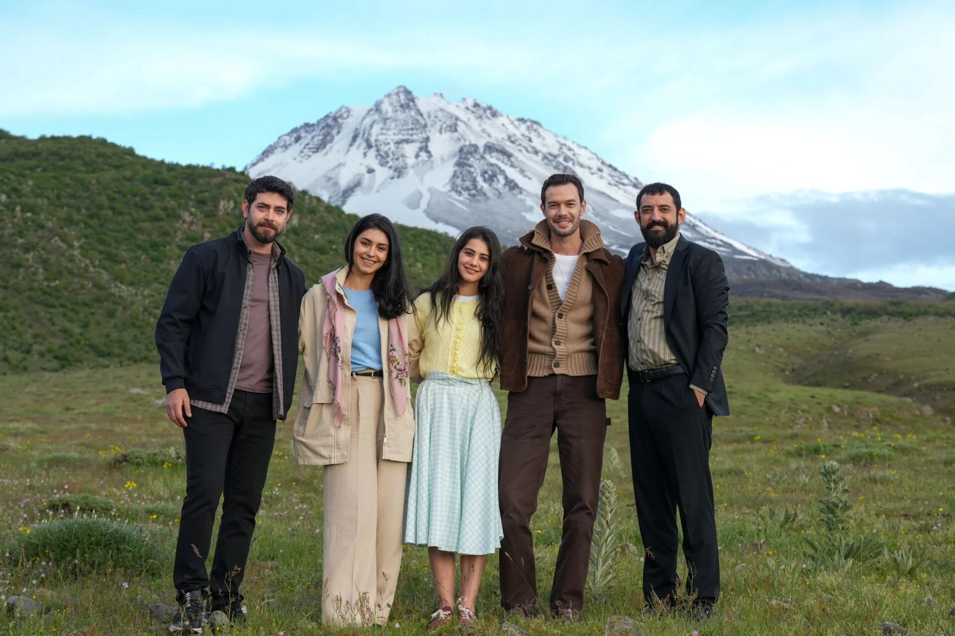 تو کسی هستی Sevdiğim Sensin سایت ترکنما