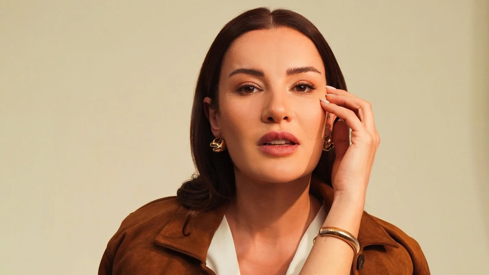 اجه ایرتم Deniz Yıldızı, Beni Bırakma, Kiraz Mevsimi سایت ترکنما