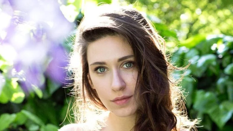بازیگران کودک نیم مادر (Anne Yarısı) مشخص شدند؛ ستاره های نوظهور سریال 2 بازیگران کودک نیم مادر