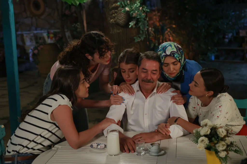 جدایی یاسمین سینان: آیا عشق در سریال ازدواج زیبا (Evlilik Güzeldir) به پایان می رسد؟ 3 جدایی یاسمین سینان: آیا عشق در سریال ازدواج زیبا (Evlilik Güzeldir) به پایان می رسد؟